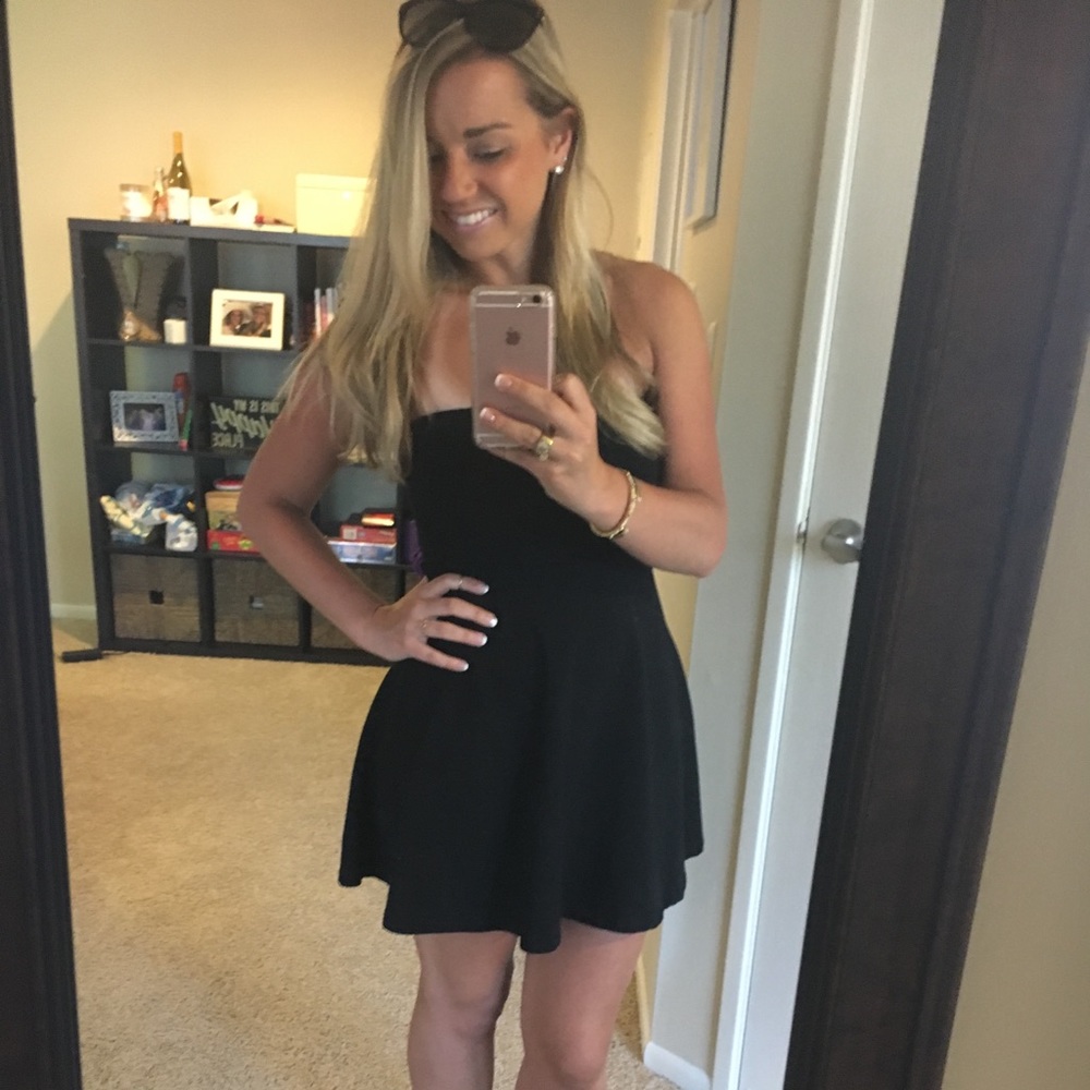 EXPRESS | BLACK STRAPLESS MINI DRESS | SIZE XS